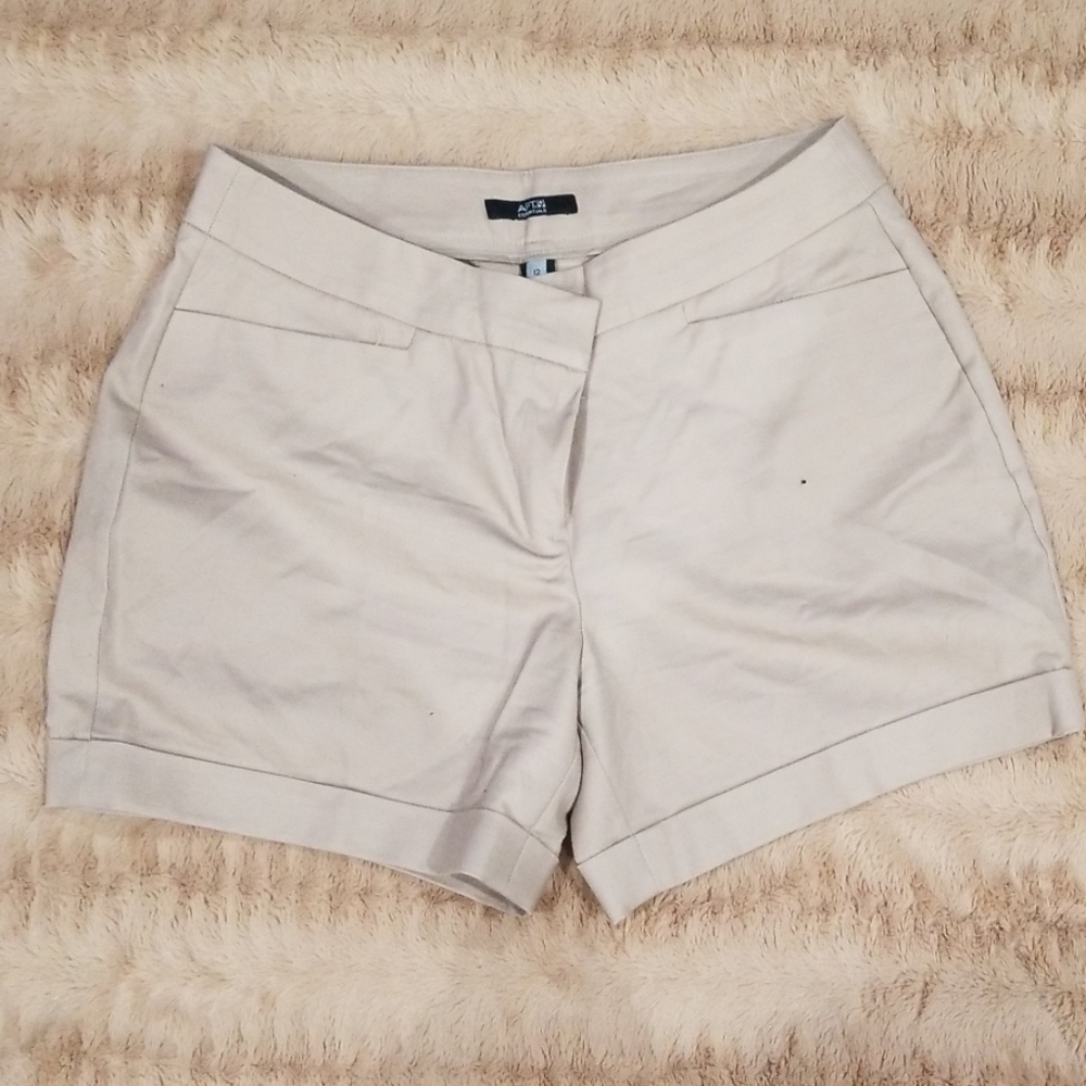 Khaki shorts